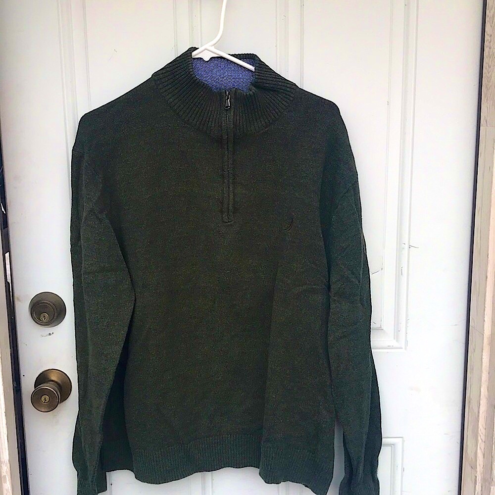 Nautica men’s dark green 1/2 zip sweater